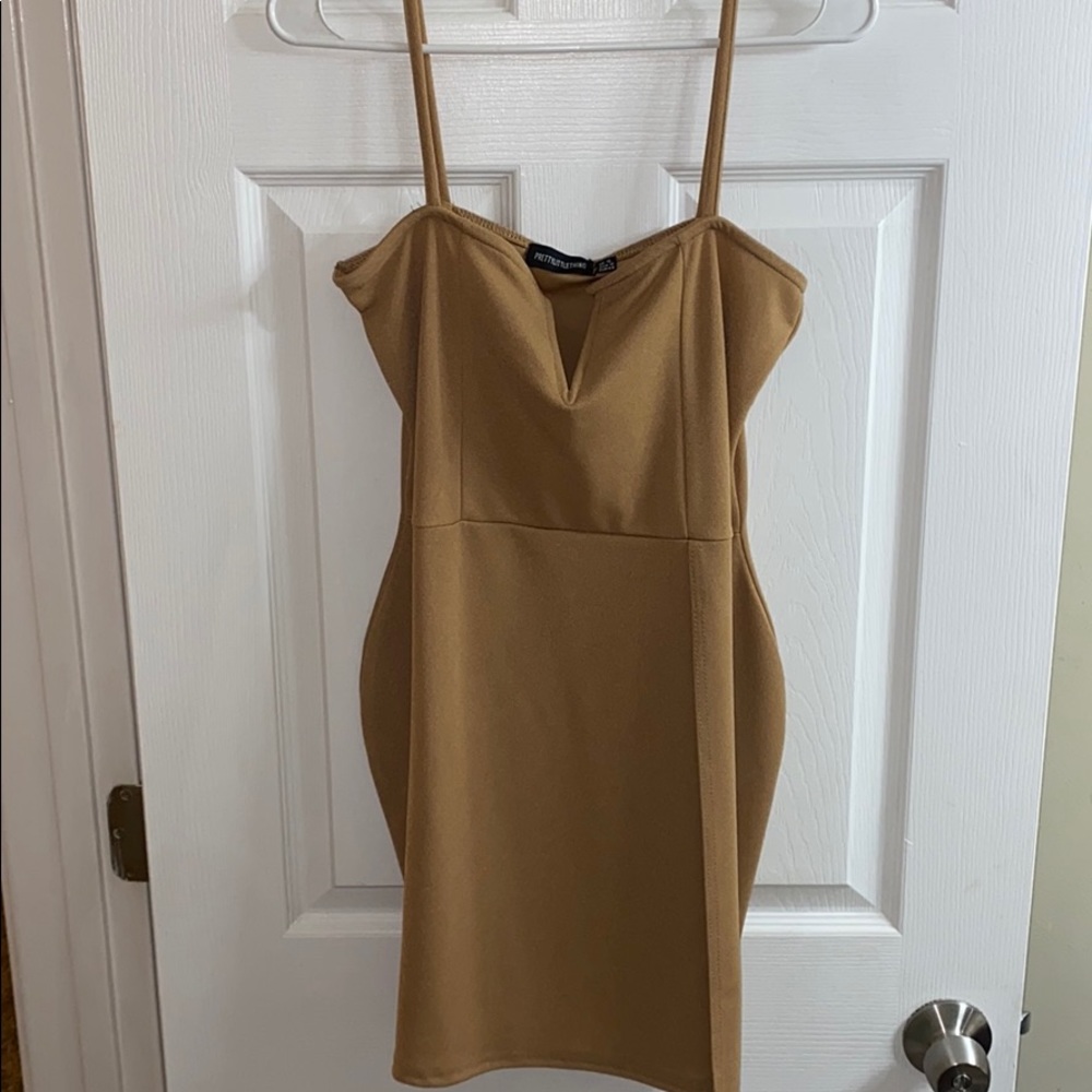 Mini dress w slit